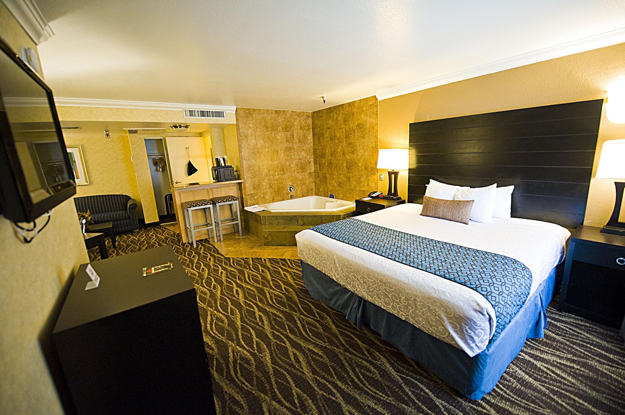 Hotel D'Lins Ontario Airport Экстерьер фото