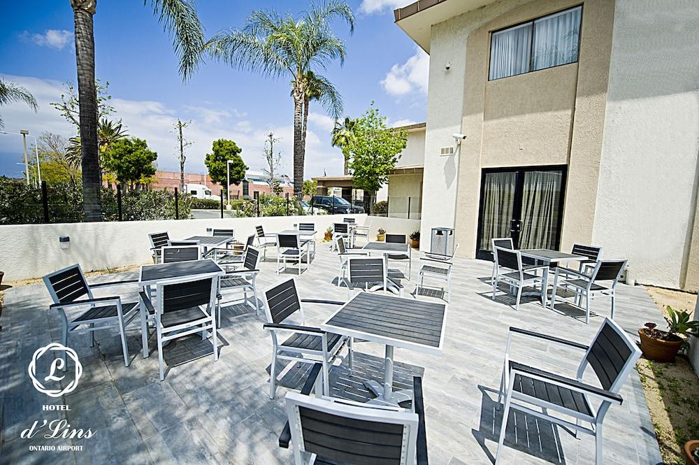 Hotel D'Lins Ontario Airport Экстерьер фото